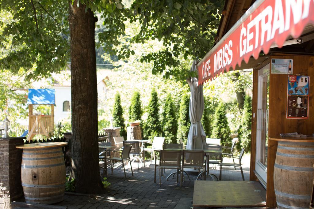 Tannerhof Bed & Breakfast Caines Экстерьер фото